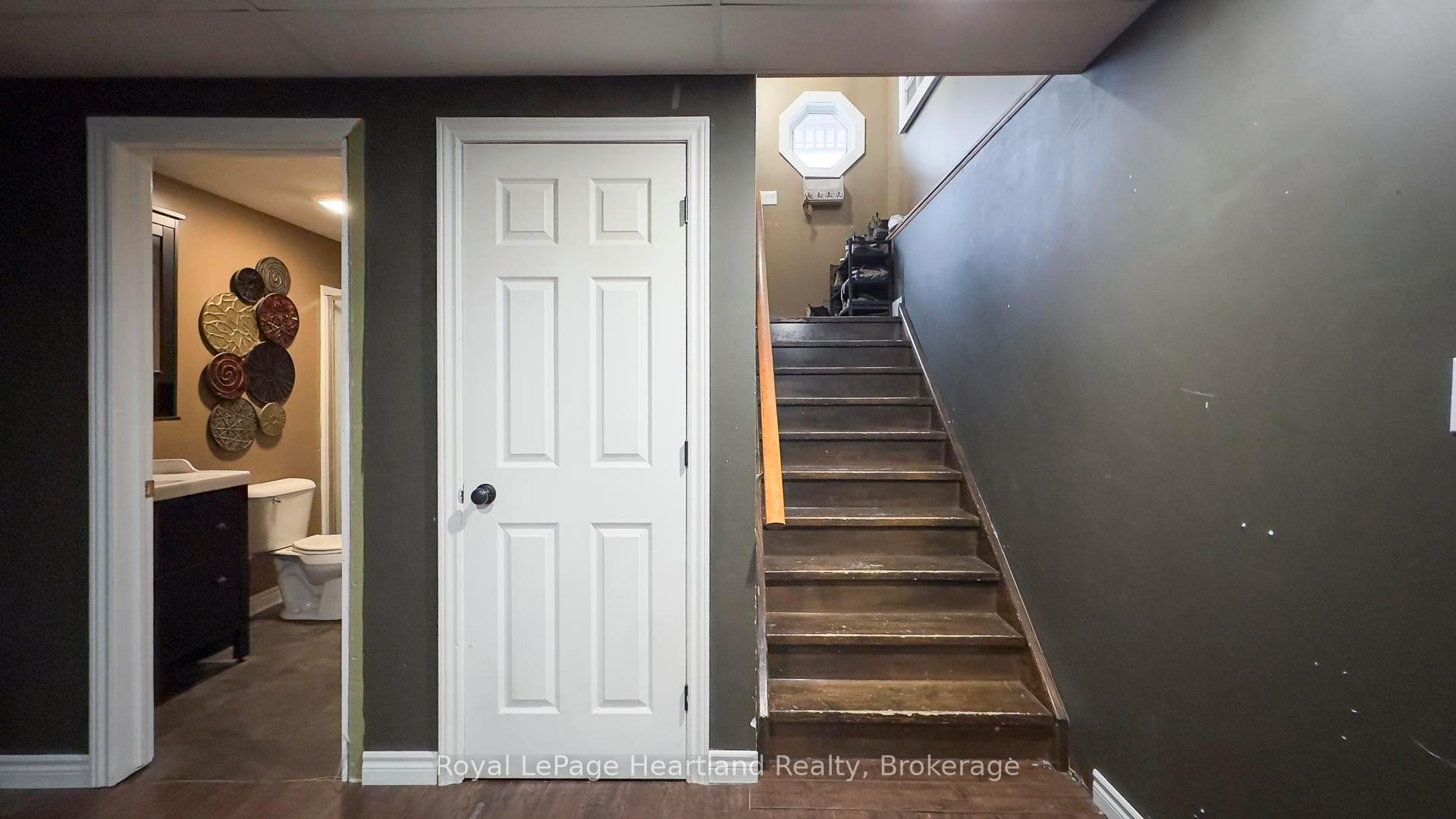 Photo 24 of 223 Bennett Street E, Goderich, Goderich (Town) — HOMEH