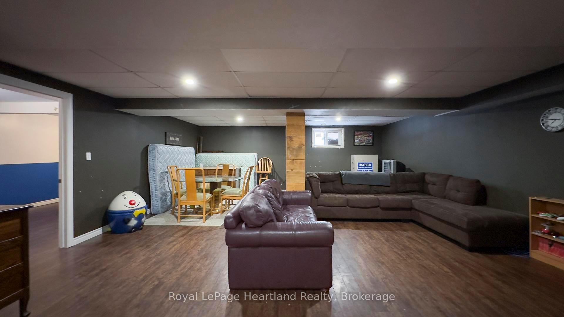 Photo 27 of 223 Bennett Street E, Goderich, Goderich (Town) — HOMEH