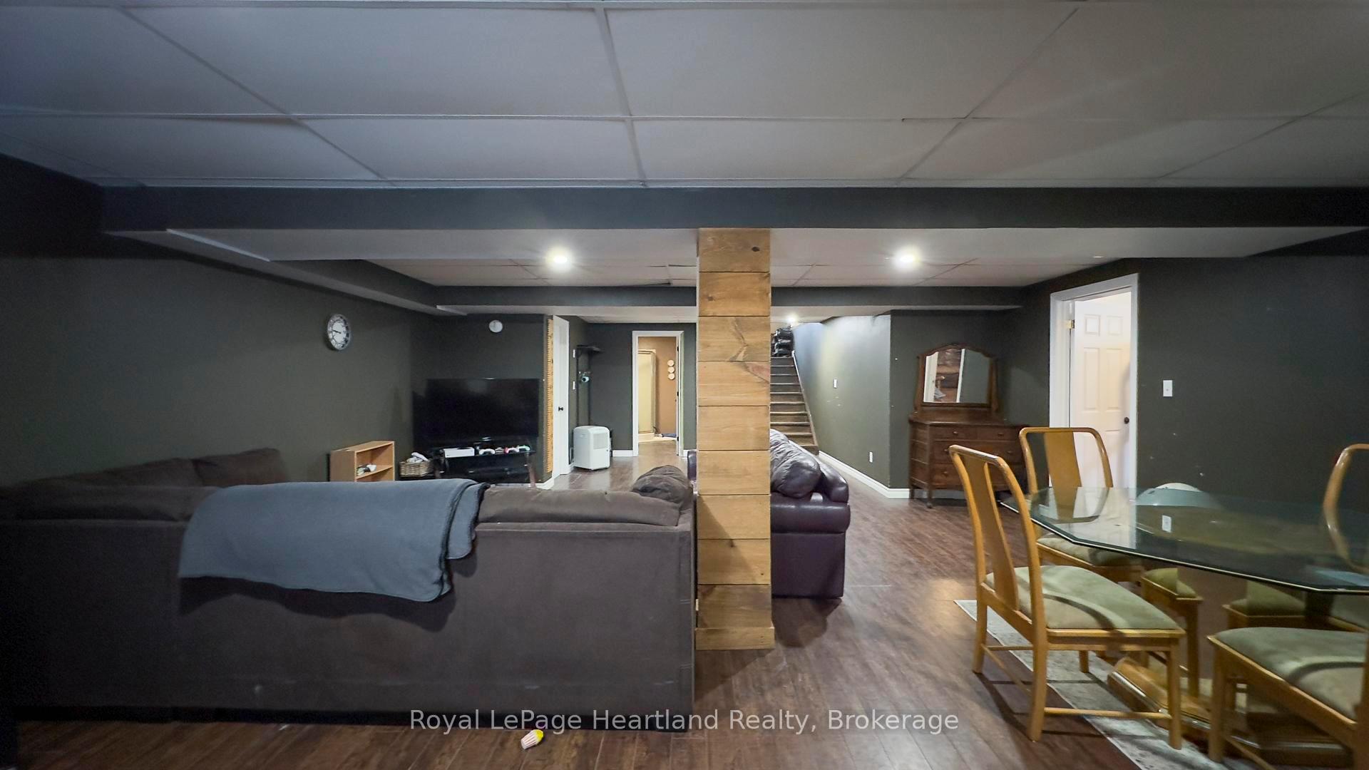 Photo 31 of 223 Bennett Street E, Goderich, Goderich (Town) — HOMEH
