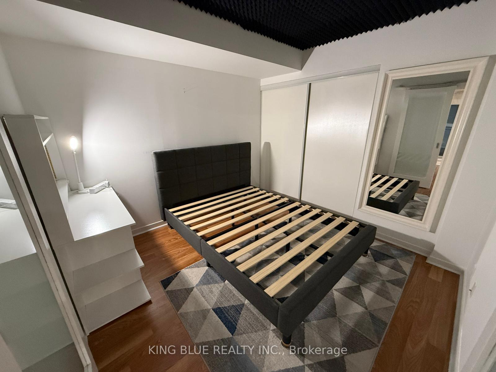 Photo 3 of Unit 607, 76 Shuter Street, Toronto, Church-Yonge Corridor — HOMEH