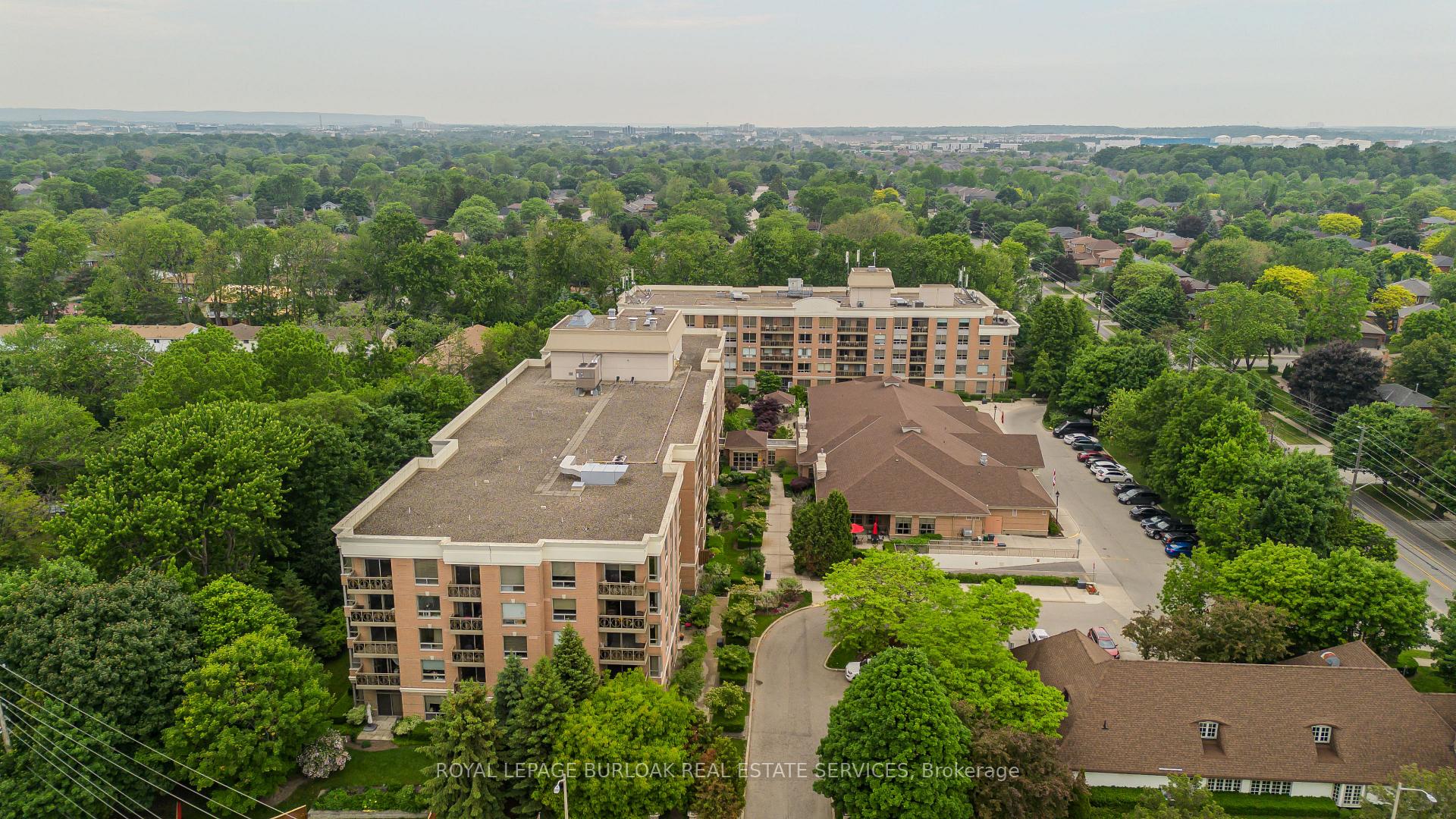 Photo 16 of Unit 2407, 100 Burloak Drive, Burlington, Appleby — HOMEH