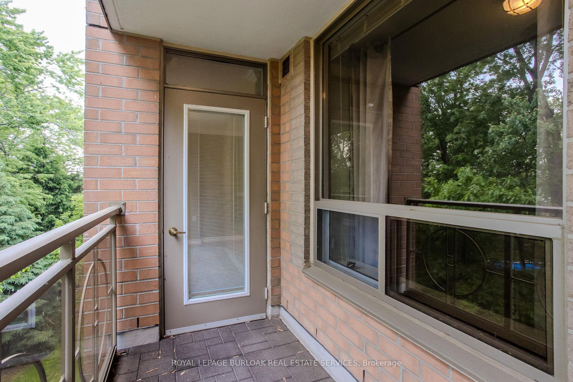 Photo 15 of Unit 2407, 100 Burloak Drive, Burlington, Appleby — HOMEH