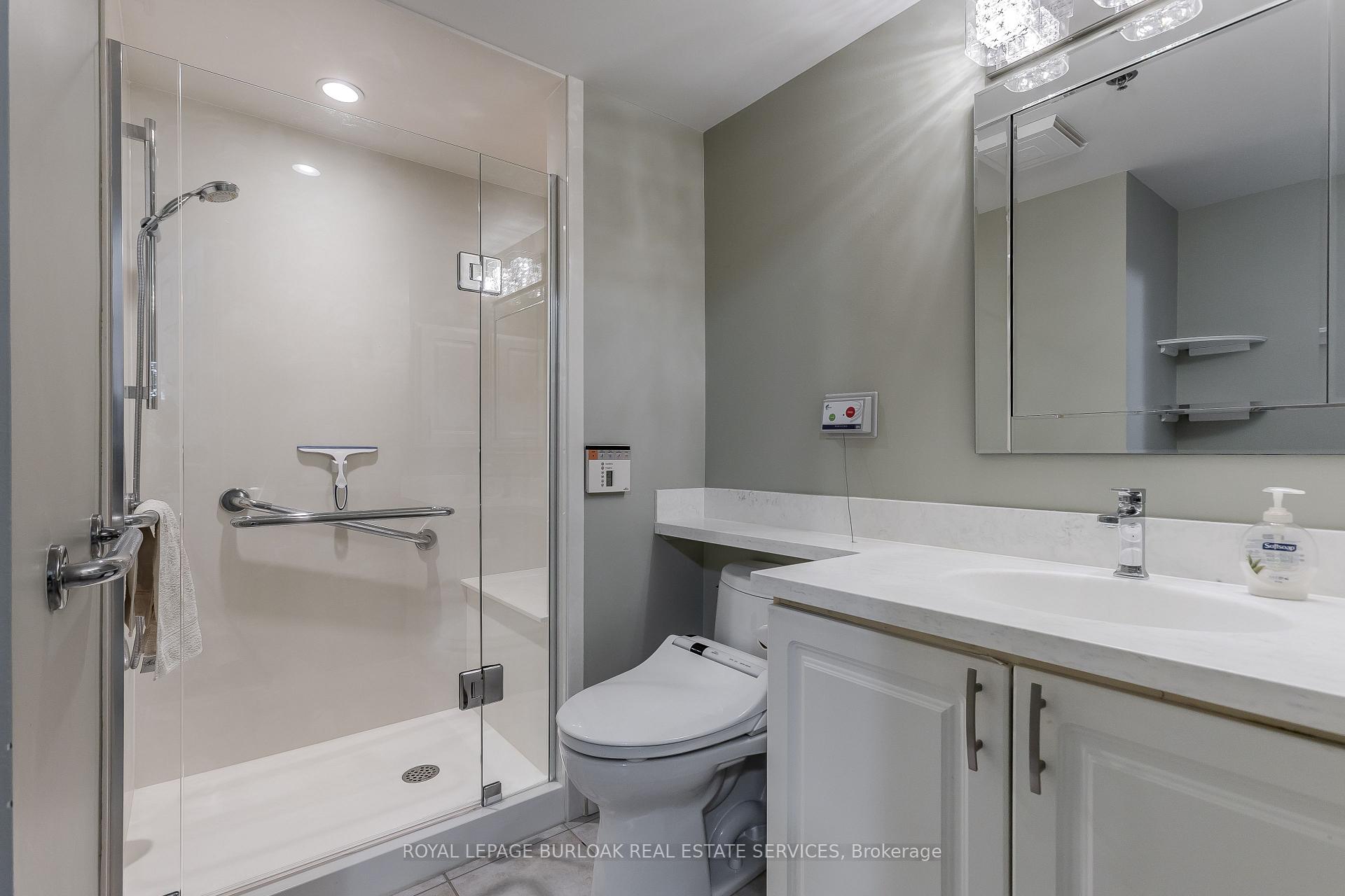Photo 14 of Unit 2407, 100 Burloak Drive, Burlington, Appleby — HOMEH