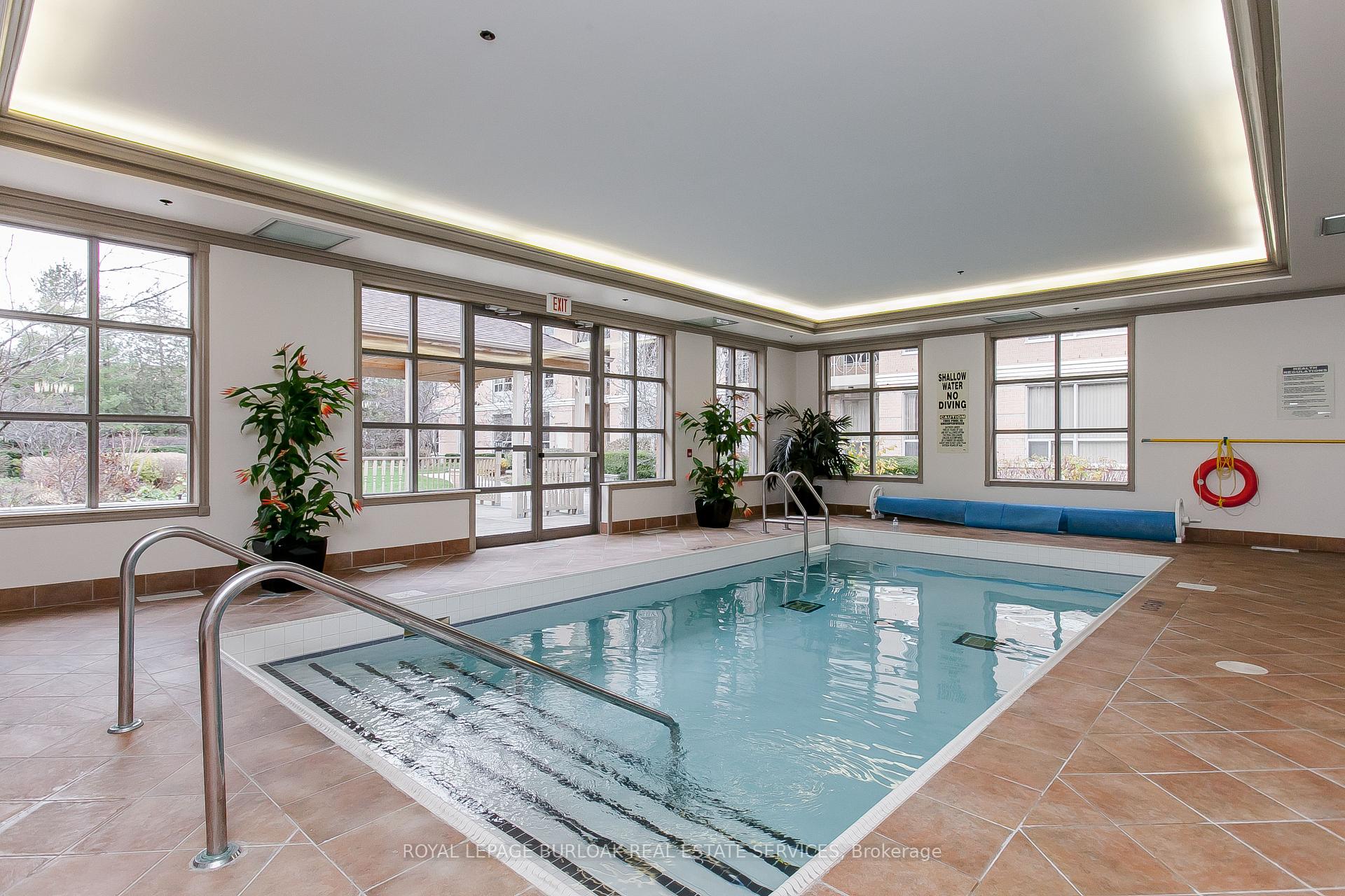 Photo 17 of Unit 2407, 100 Burloak Drive, Burlington, Appleby — HOMEH