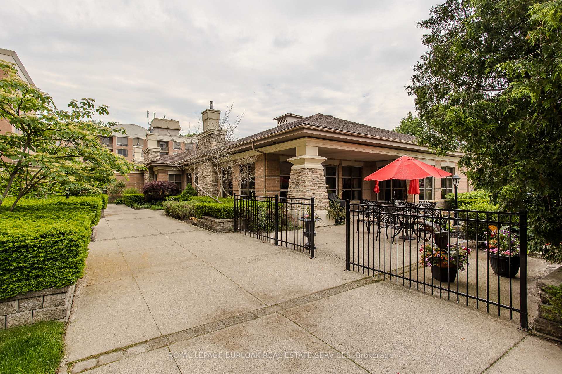 Photo 30 of Unit 2407, 100 Burloak Drive, Burlington, Appleby — HOMEH