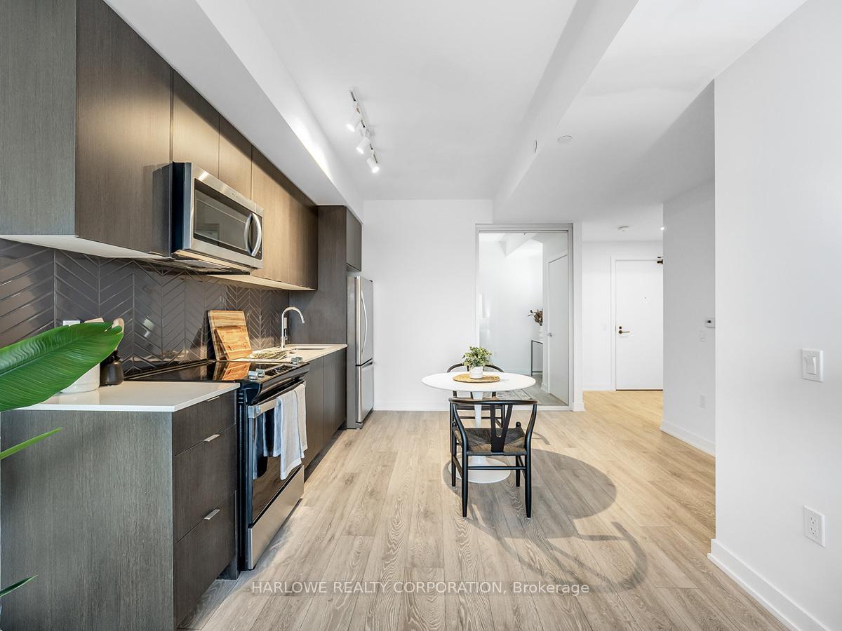 Photo 23 of Unit 903 A, 1606 Charles Street, Whitby, Port Whitby — HOMEH