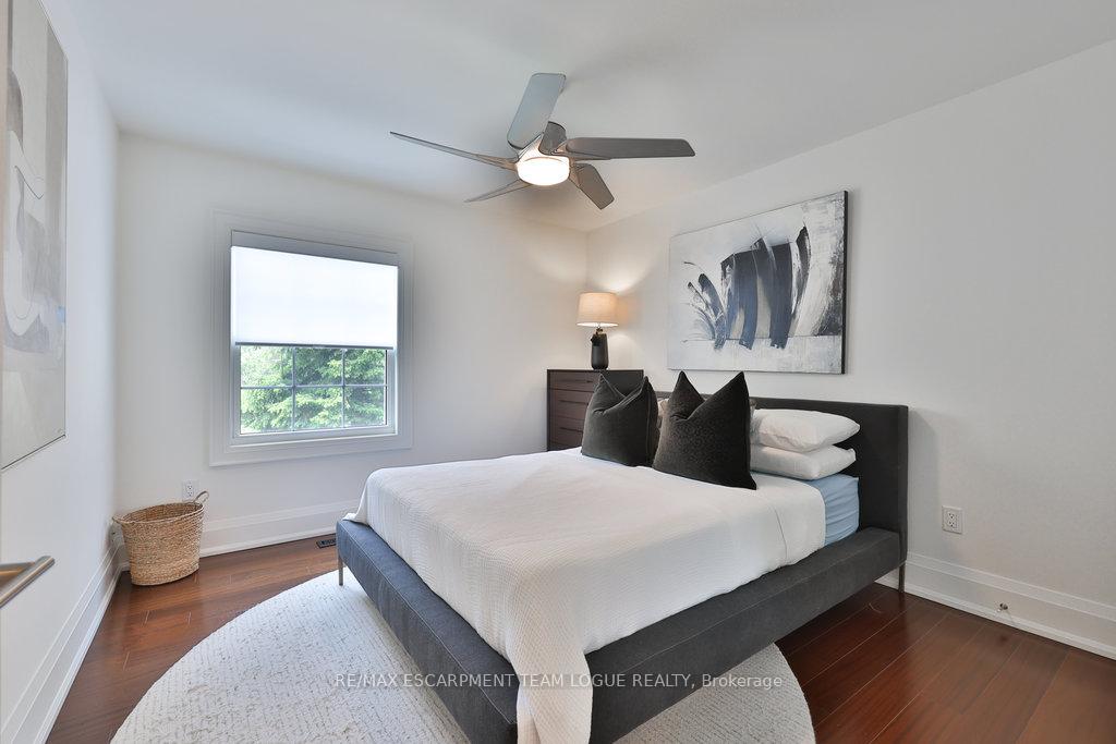 Photo 17 of Unit 4, 4211 Millcroft Park Drive, Burlington, Rose — HOMEH