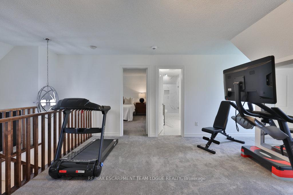 Photo 23 of Unit 4, 4211 Millcroft Park Drive, Burlington, Rose — HOMEH