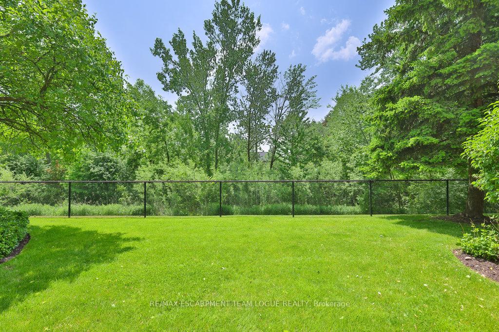 Photo 40 of Unit 4, 4211 Millcroft Park Drive, Burlington, Rose — HOMEH