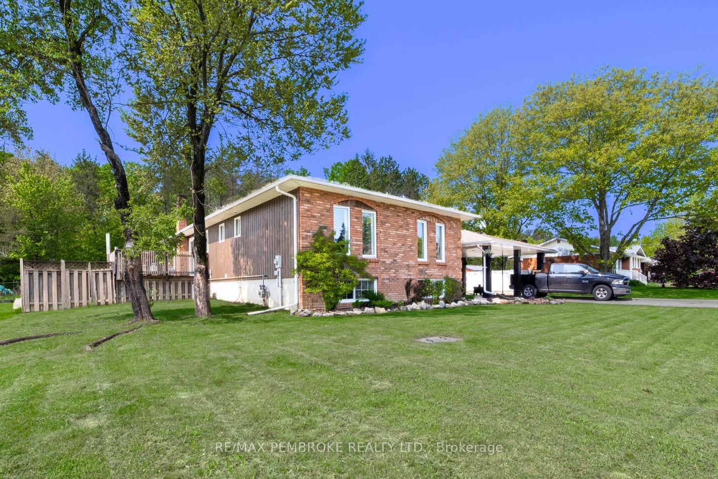 Photo 2 of 115 Mckee Road, Deep River — HOMEH