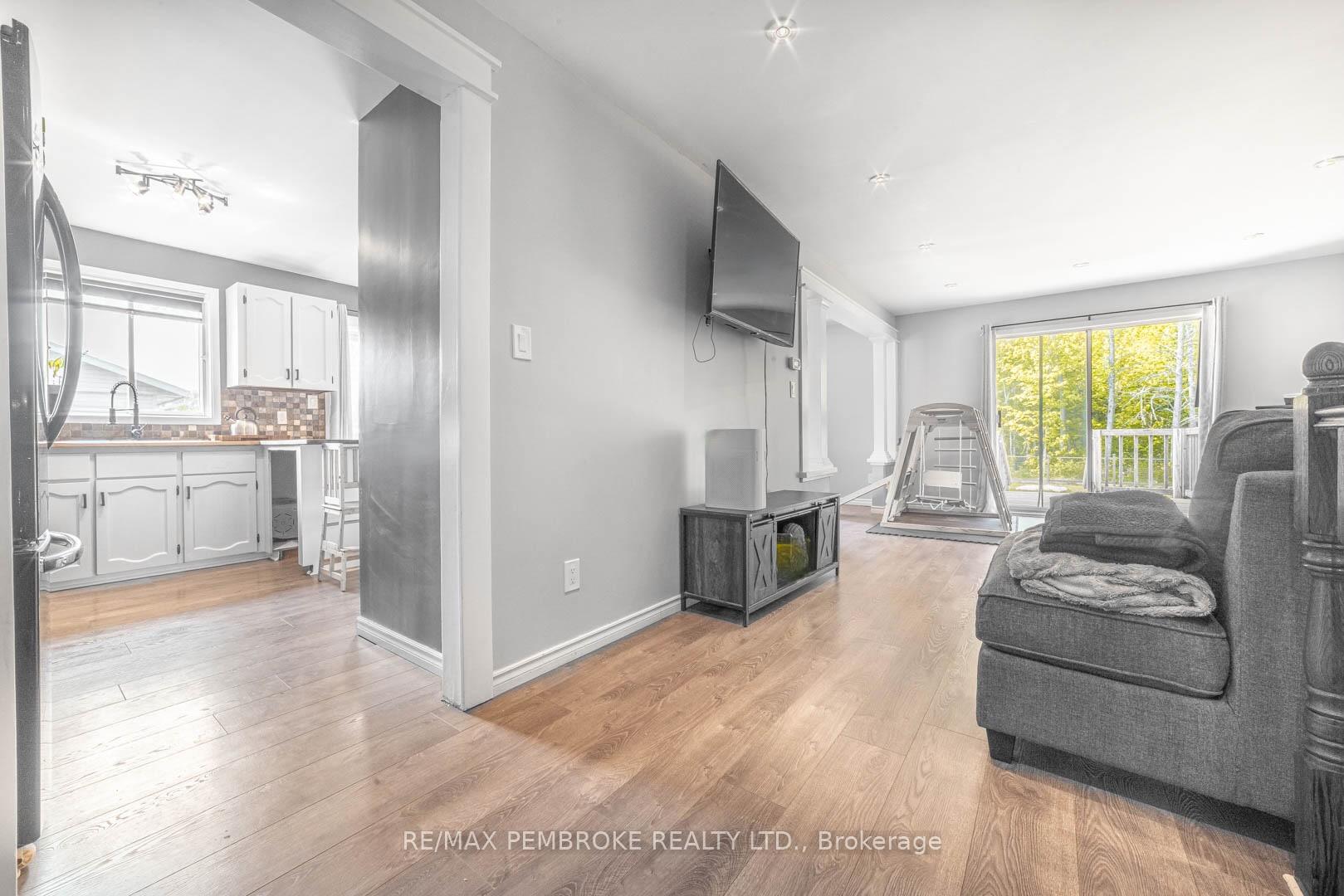 Photo 9 of 115 Mckee Road, Deep River — HOMEH