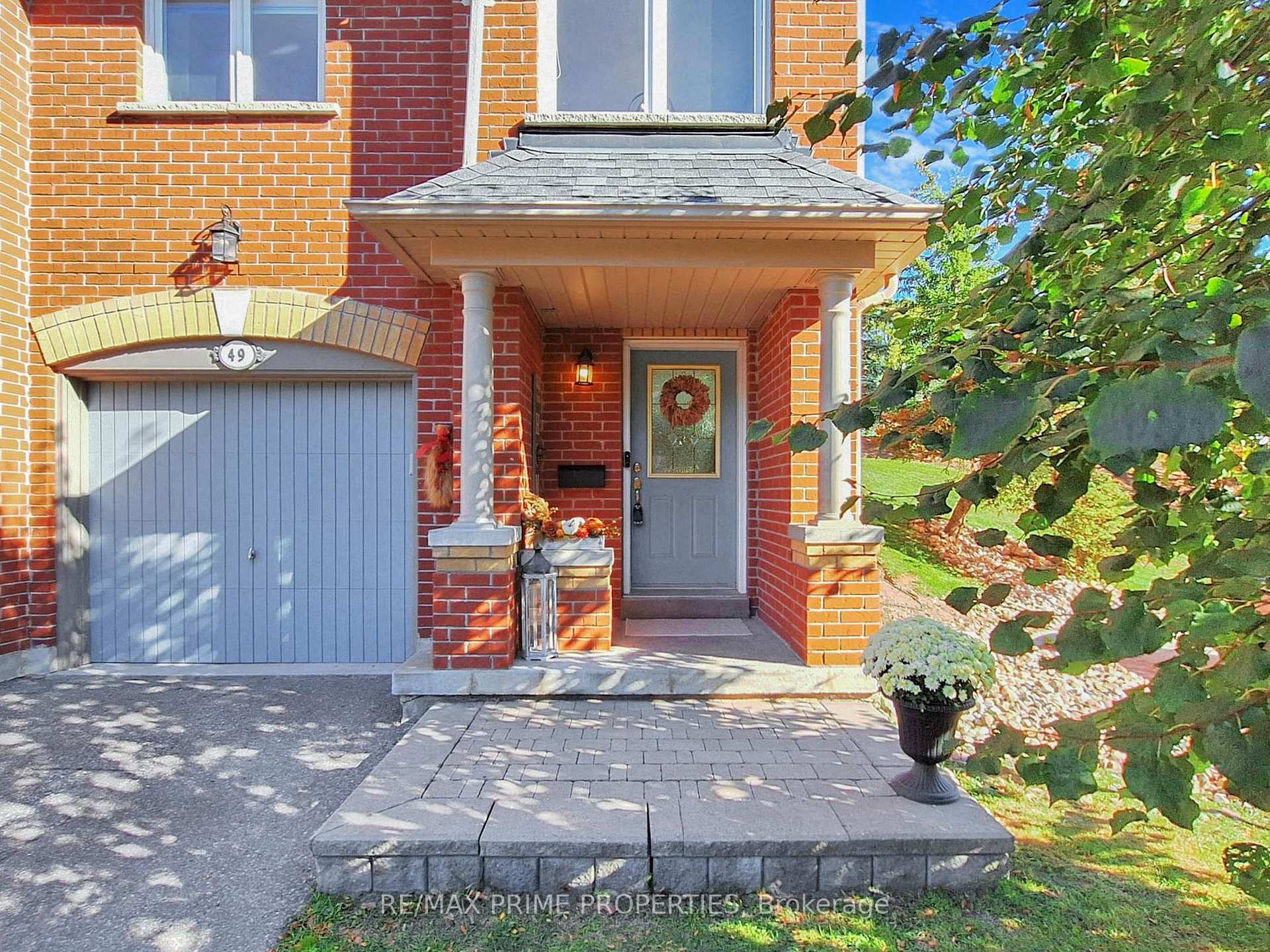 Photo 2 of 49 Marmill Way, Markham, Old Markham Village — HOMEH