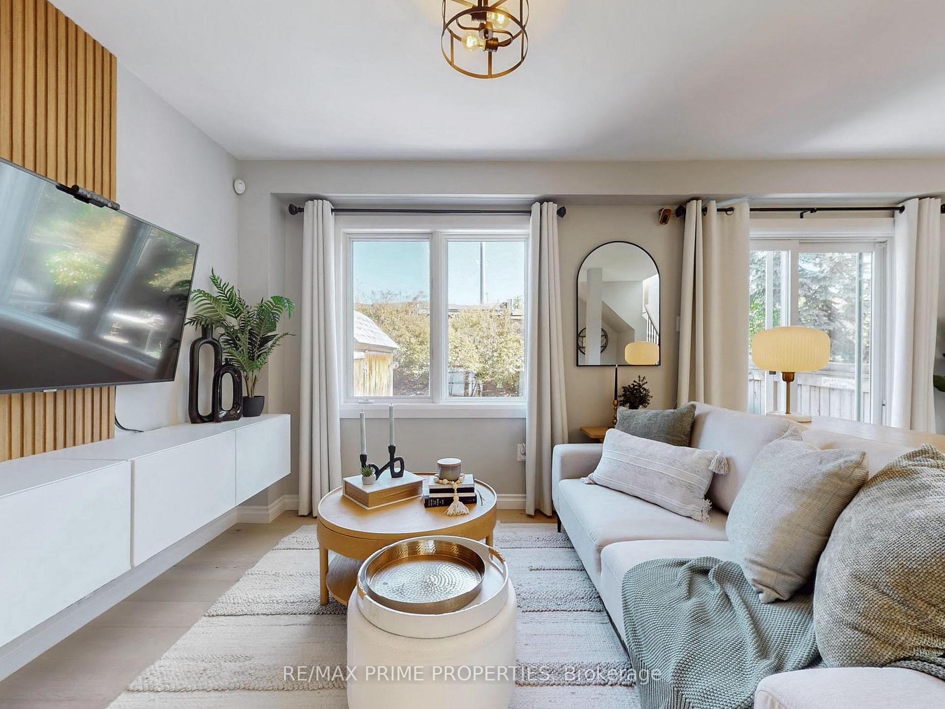 Photo 6 of 49 Marmill Way, Markham, Old Markham Village — HOMEH