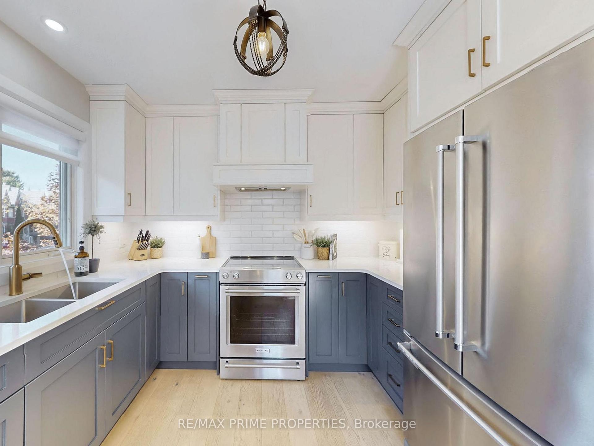 Photo 12 of 49 Marmill Way, Markham, Old Markham Village — HOMEH