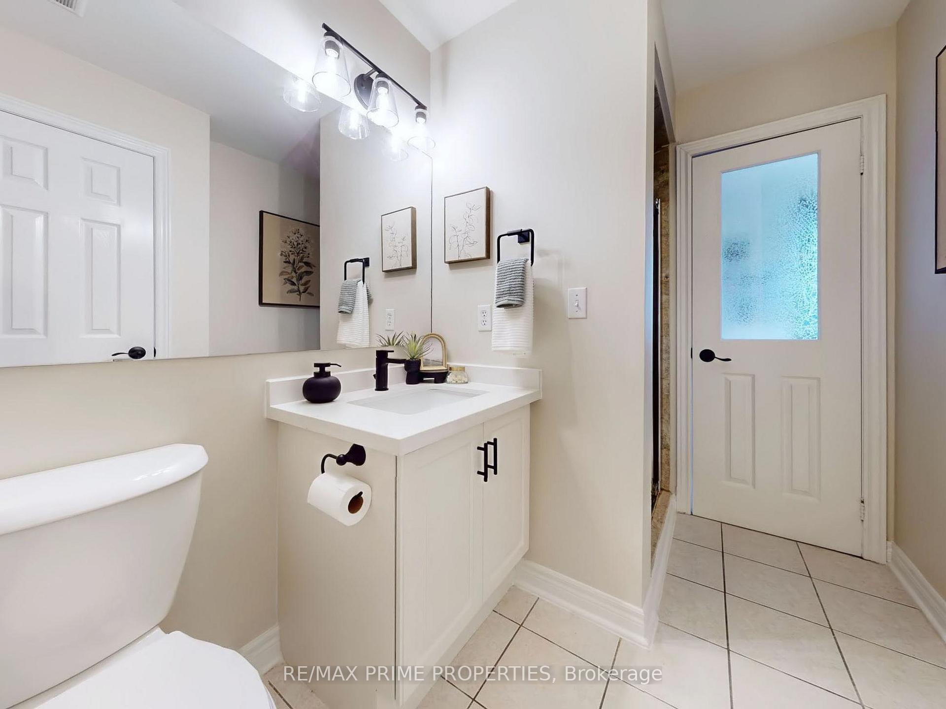 Photo 30 of 49 Marmill Way, Markham, Old Markham Village — HOMEH