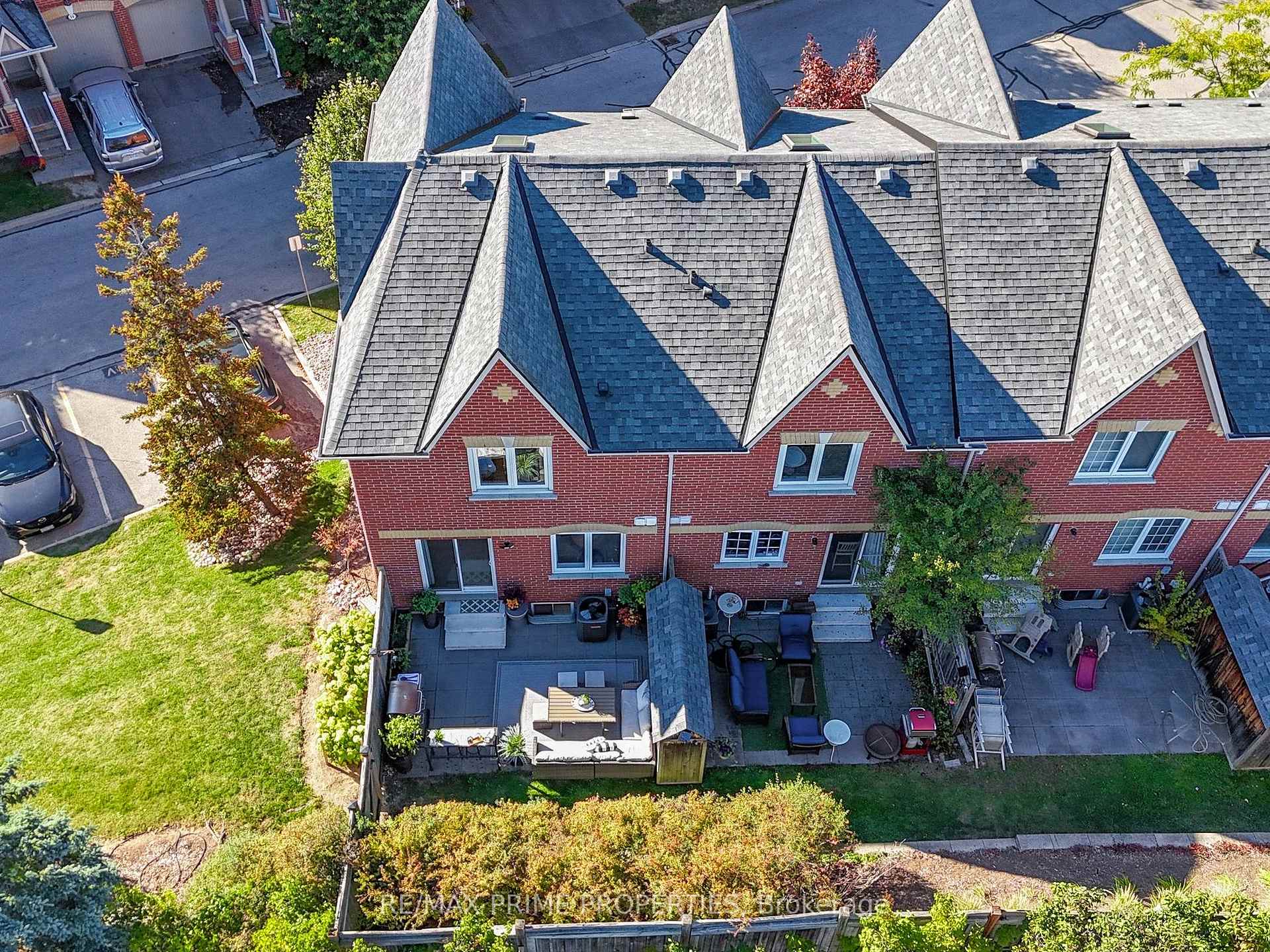 Photo 42 of 49 Marmill Way, Markham, Old Markham Village — HOMEH
