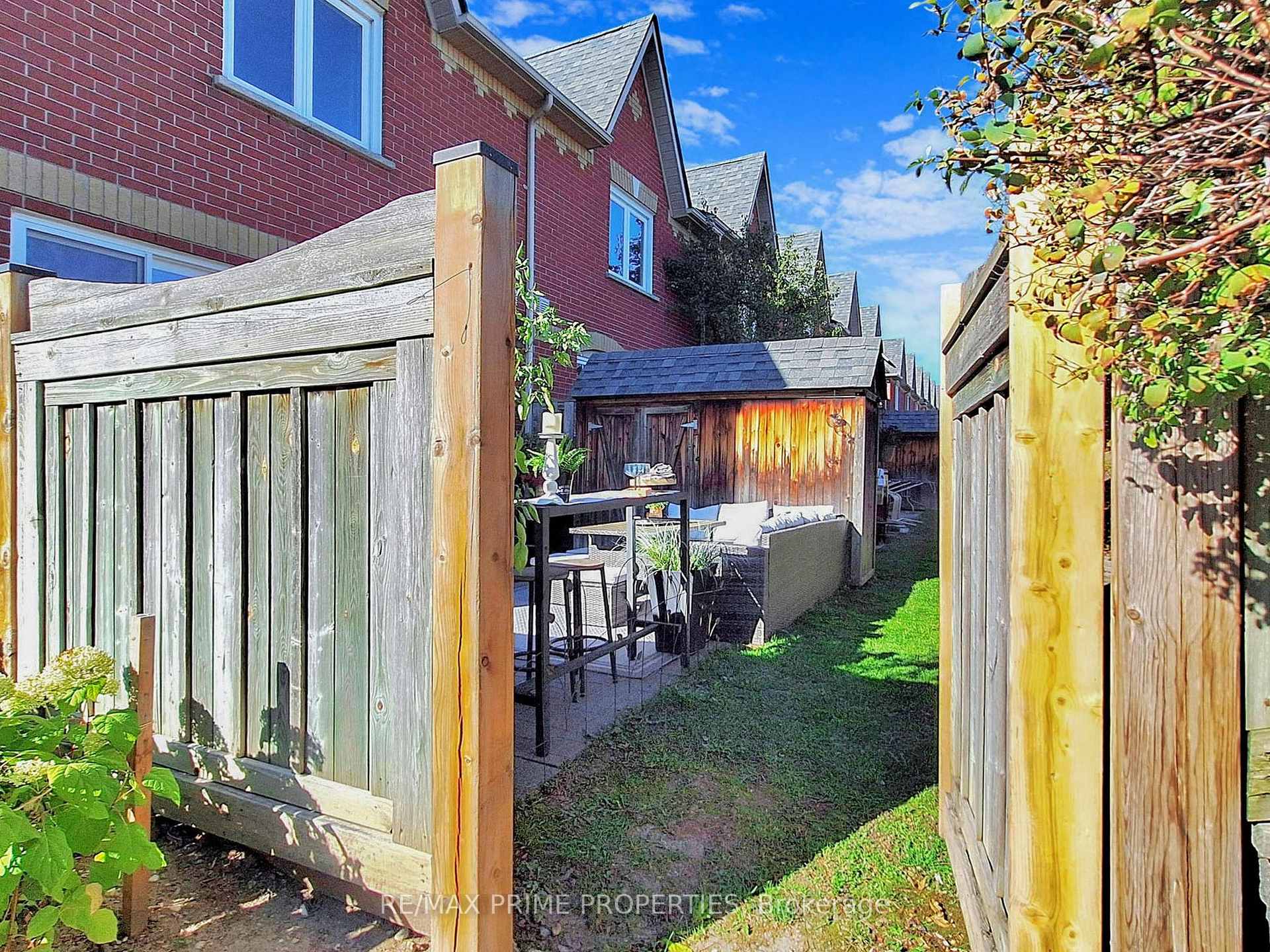 Photo 43 of 49 Marmill Way, Markham, Old Markham Village — HOMEH