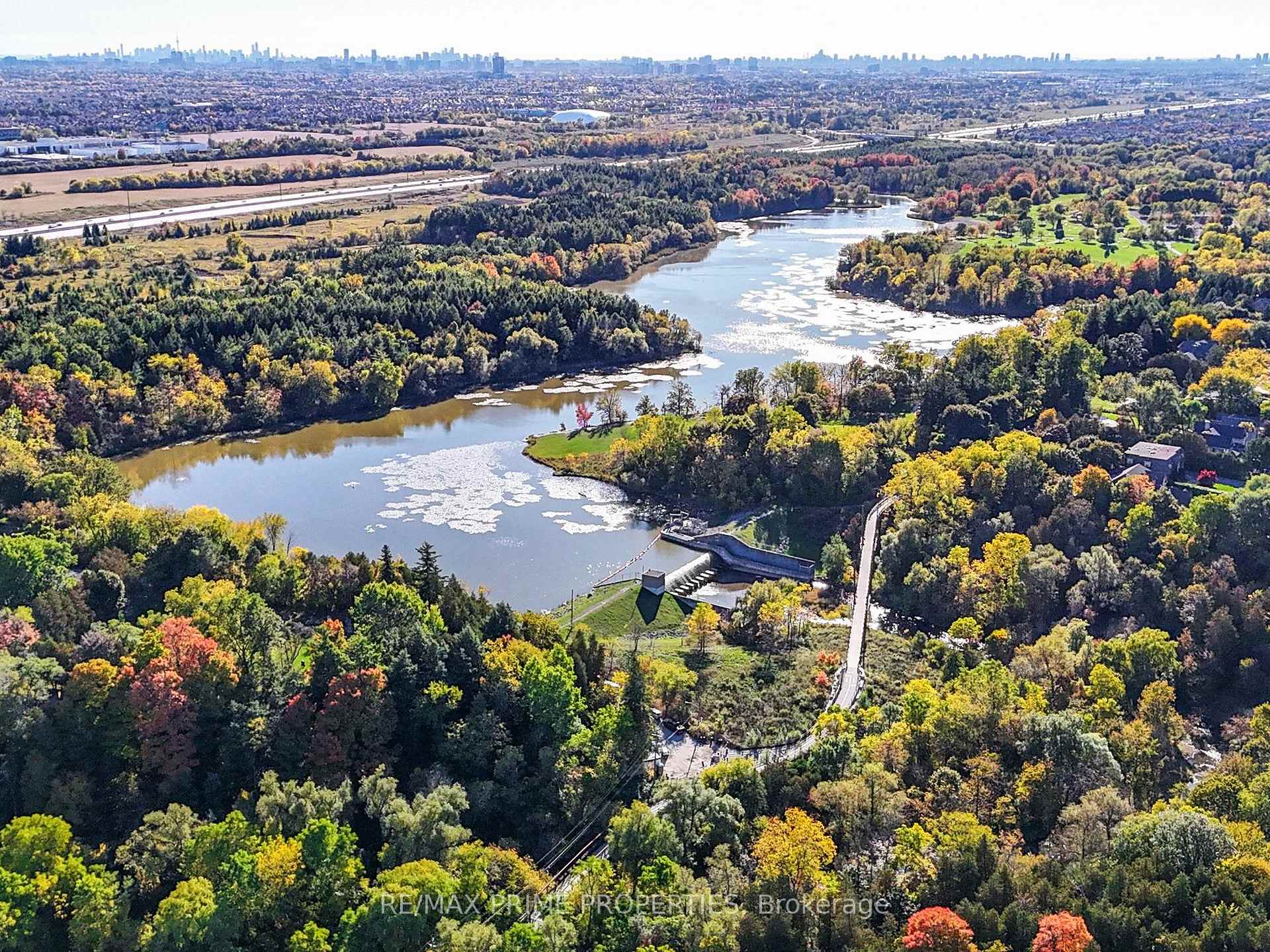 Photo 48 of 49 Marmill Way, Markham, Old Markham Village — HOMEH