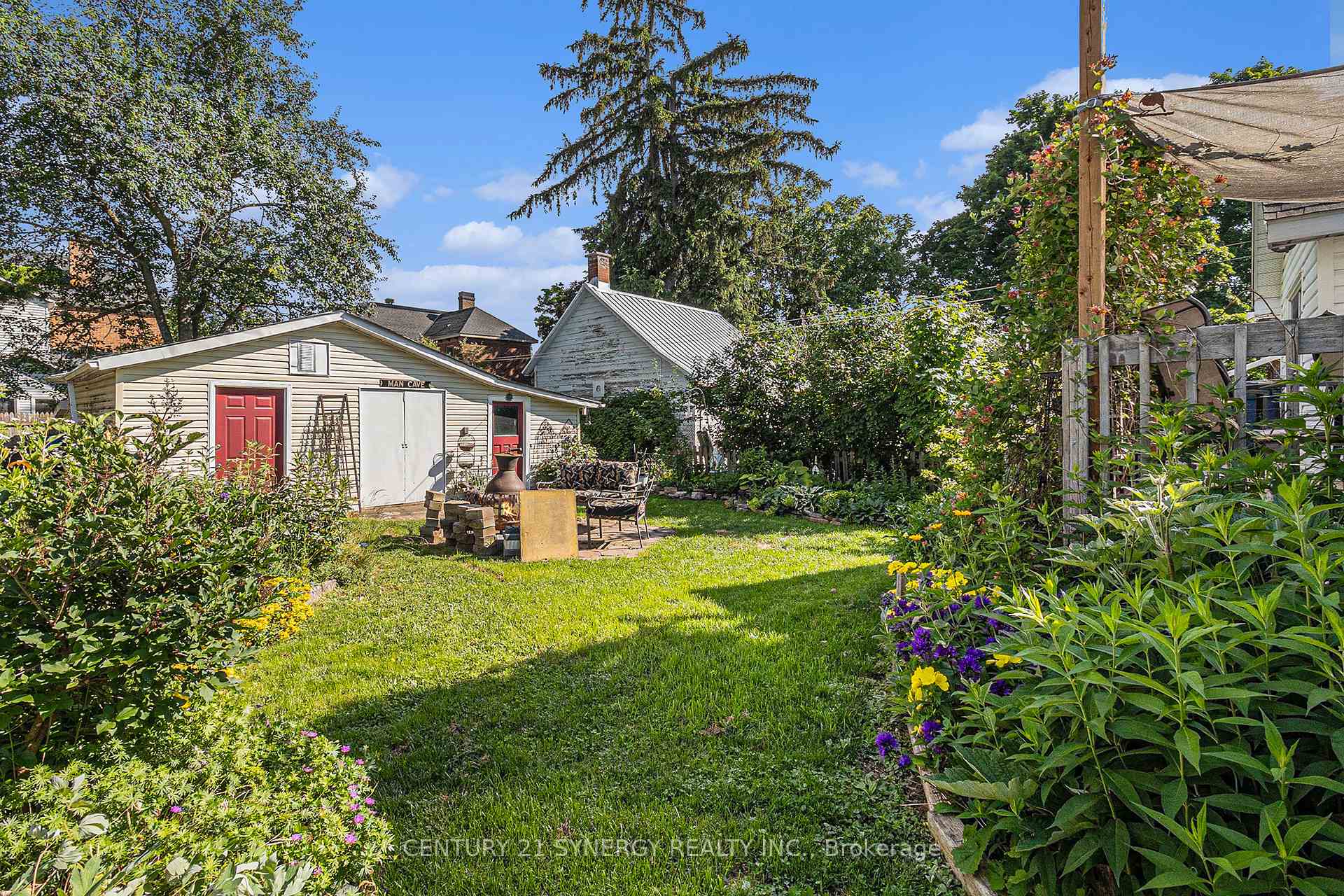 Photo 23 of 92 Herriott Street, Carleton Place — HOMEH