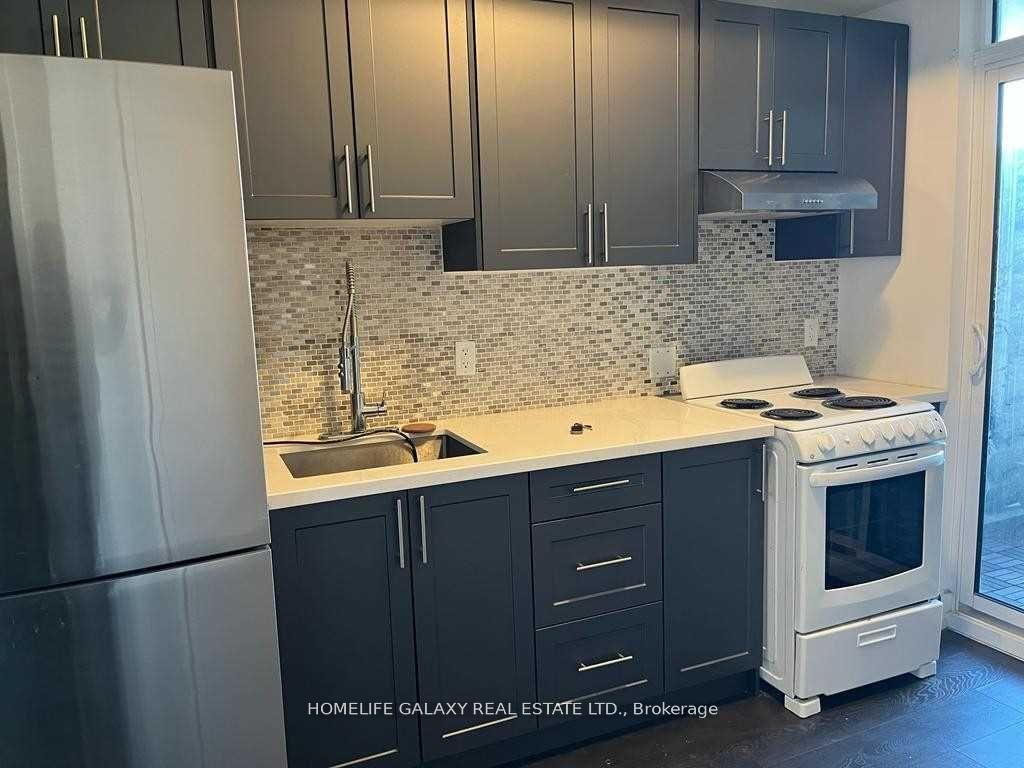 Photo 5 of Unit 330 E B, 278 Buchanan Drive, Markham, Unionville — HOMEH