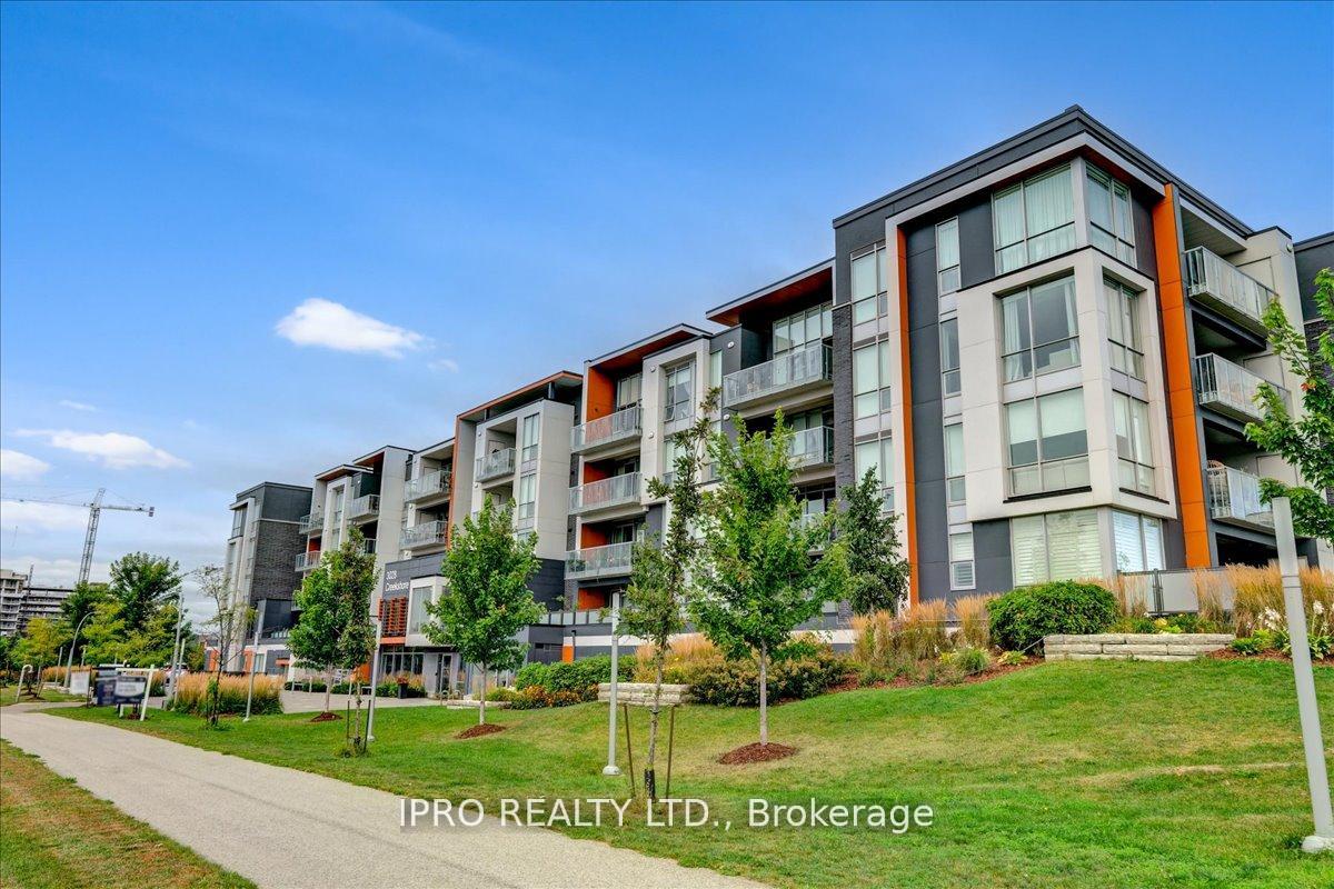 Front of Unit 111, 3028 Creekshore Common