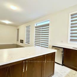 Photo 9 of Unit Upper, 46 Tiger Crescent, Brampton, Sandringham-Wellington North — HOMEH