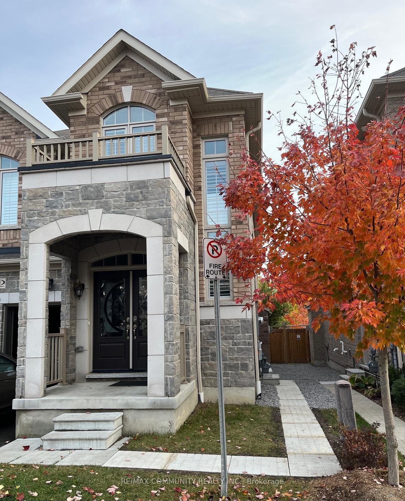 Photo 3 of Unit LOWER, 30 Hassard-Short Lane, Ajax, South East — HOMEH