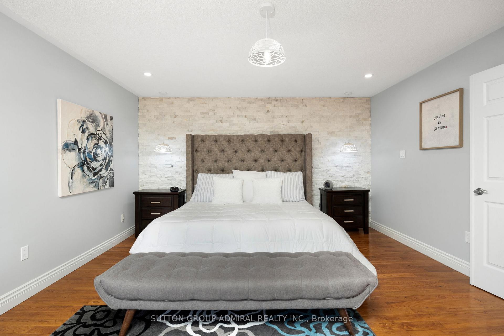 Photo 19 of 27 Brookeview Drive, Aurora, Aurora Highlands — HOMEH