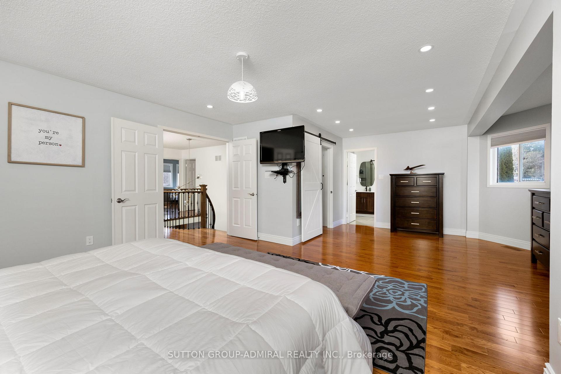 Photo 21 of 27 Brookeview Drive, Aurora, Aurora Highlands — HOMEH