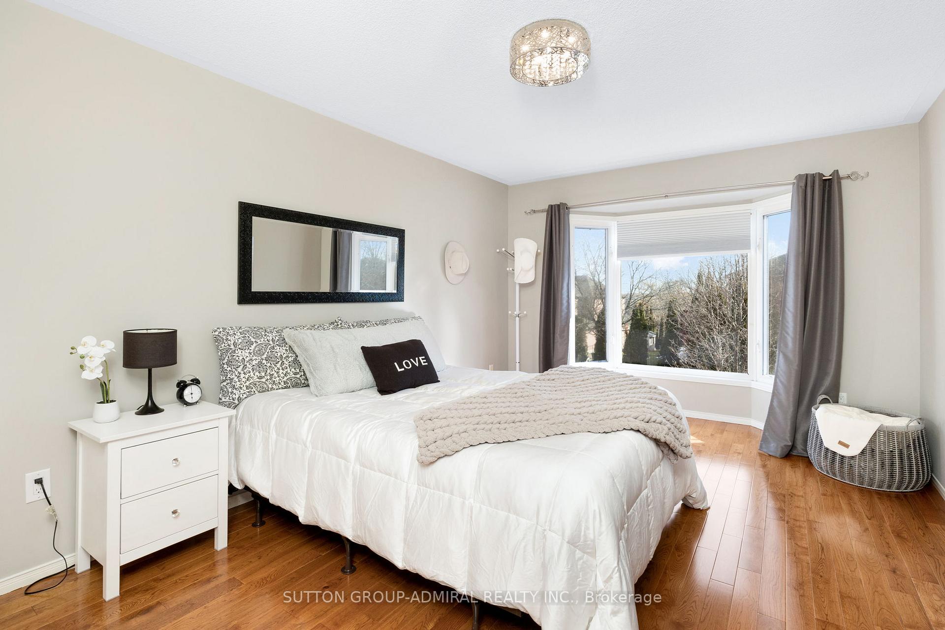 Photo 24 of 27 Brookeview Drive, Aurora, Aurora Highlands — HOMEH