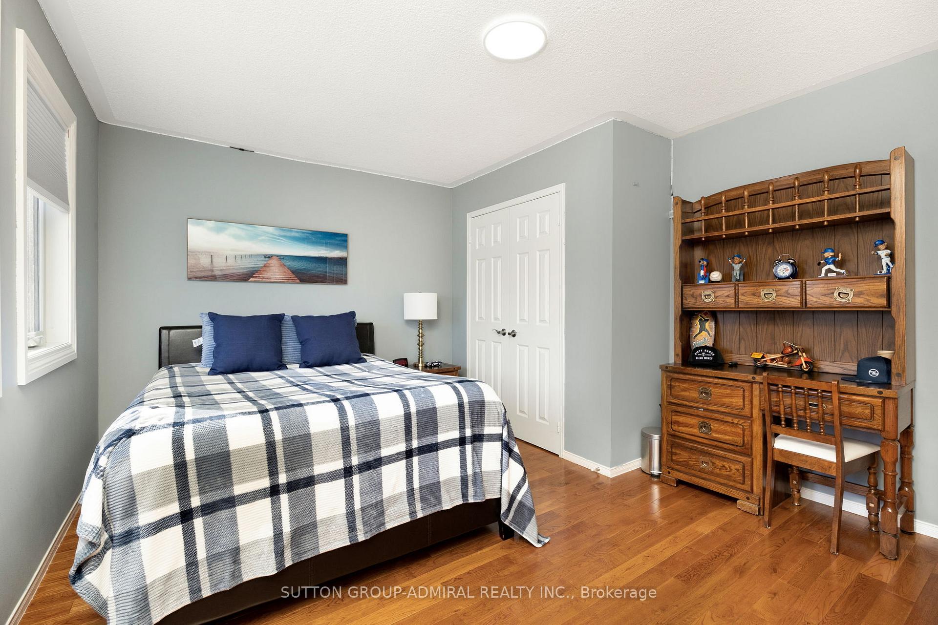 Photo 26 of 27 Brookeview Drive, Aurora, Aurora Highlands — HOMEH