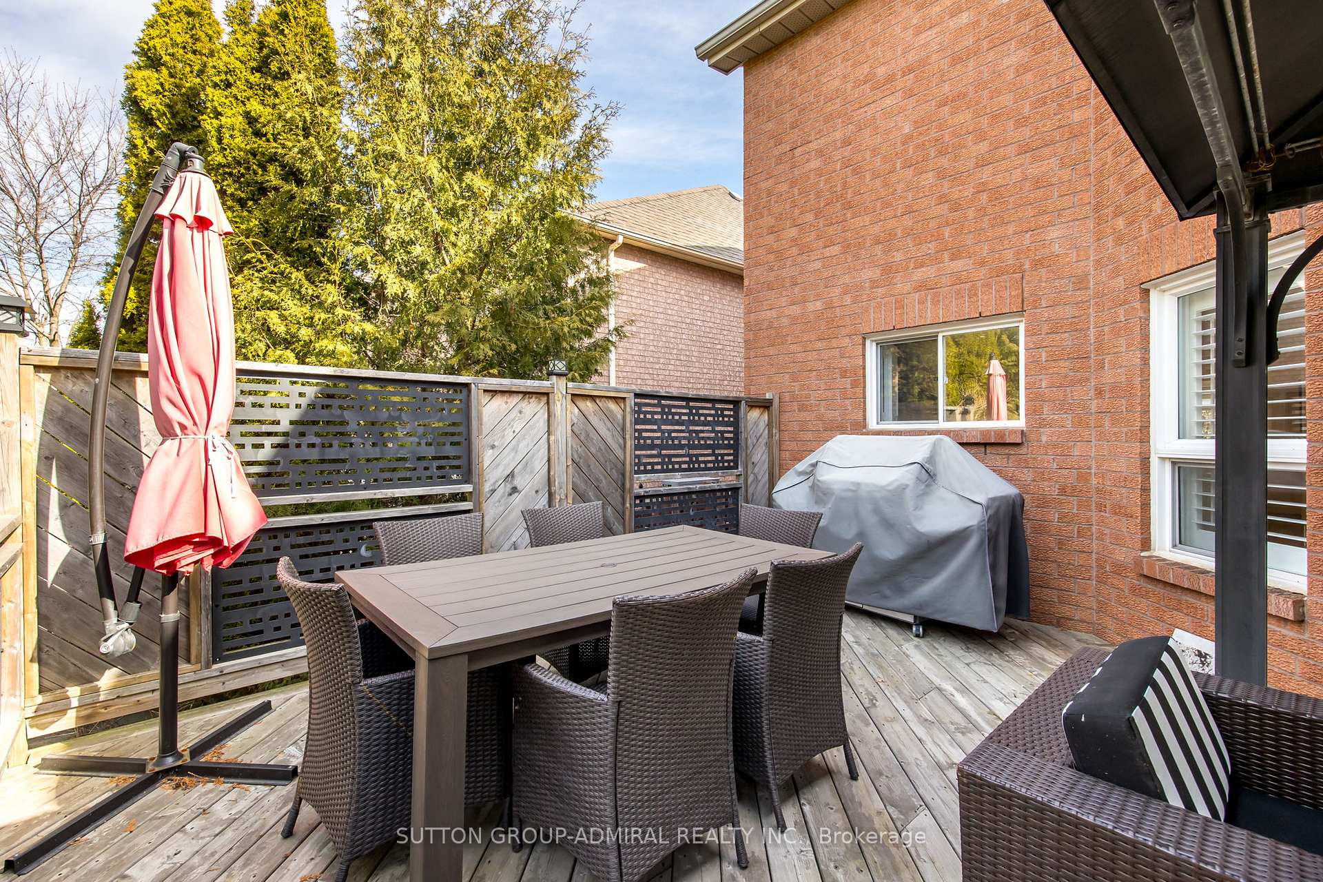 Photo 35 of 27 Brookeview Drive, Aurora, Aurora Highlands — HOMEH