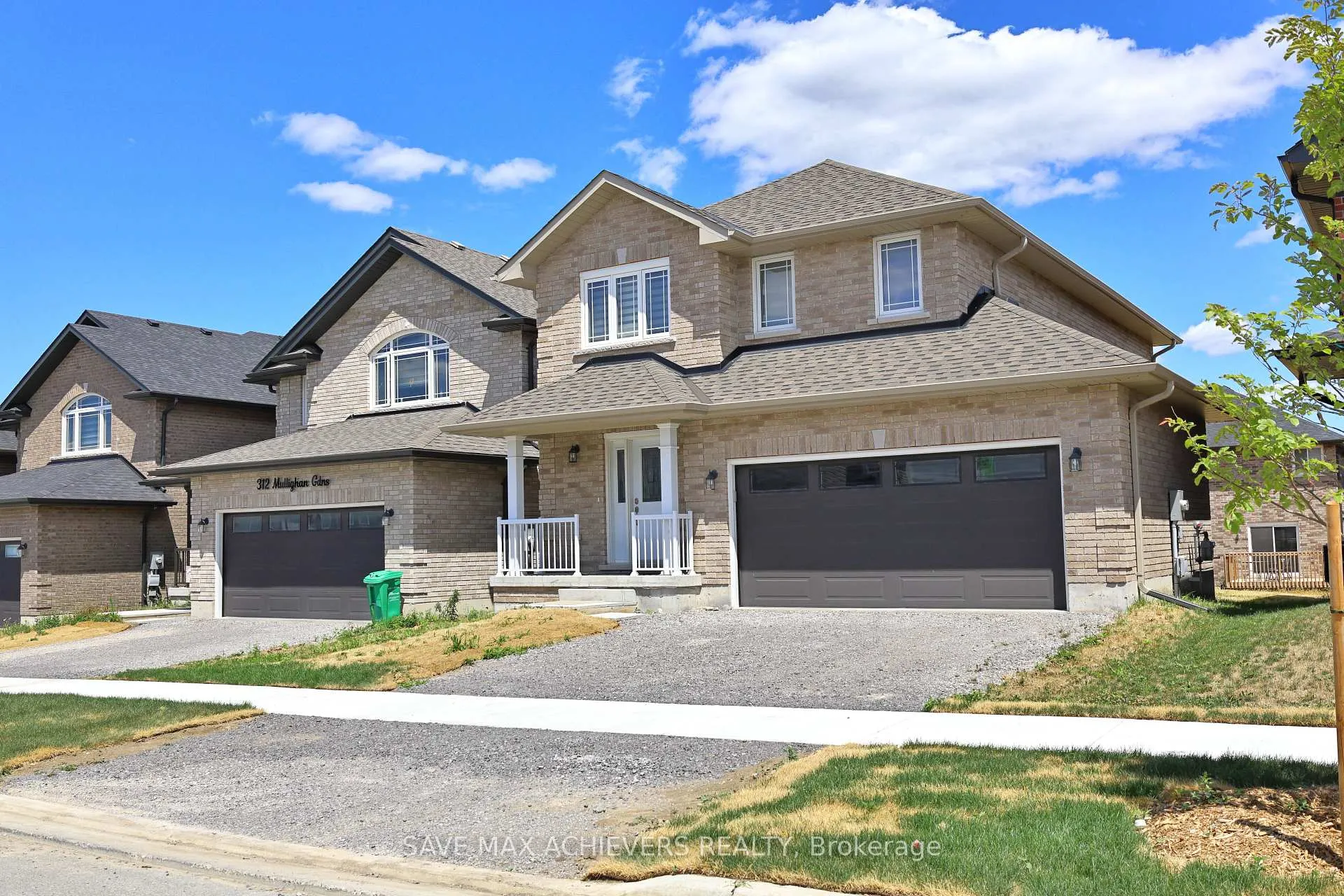 Photo 1 of 314 Mullighan Gardens, Peterborough, Monaghan Ward 2 — HOMEH