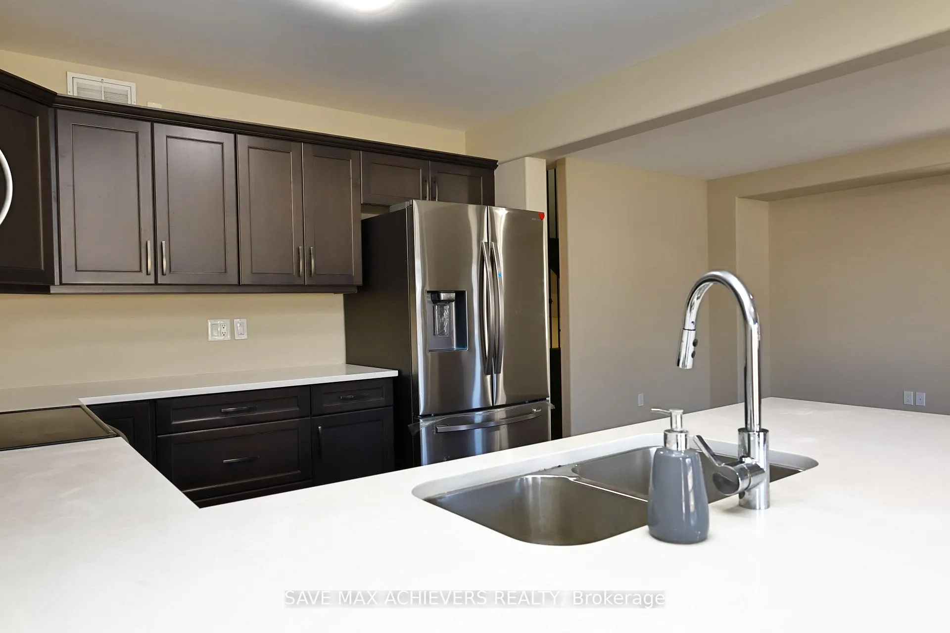 Photo 11 of 314 Mullighan Gardens, Peterborough, Monaghan Ward 2 — HOMEH
