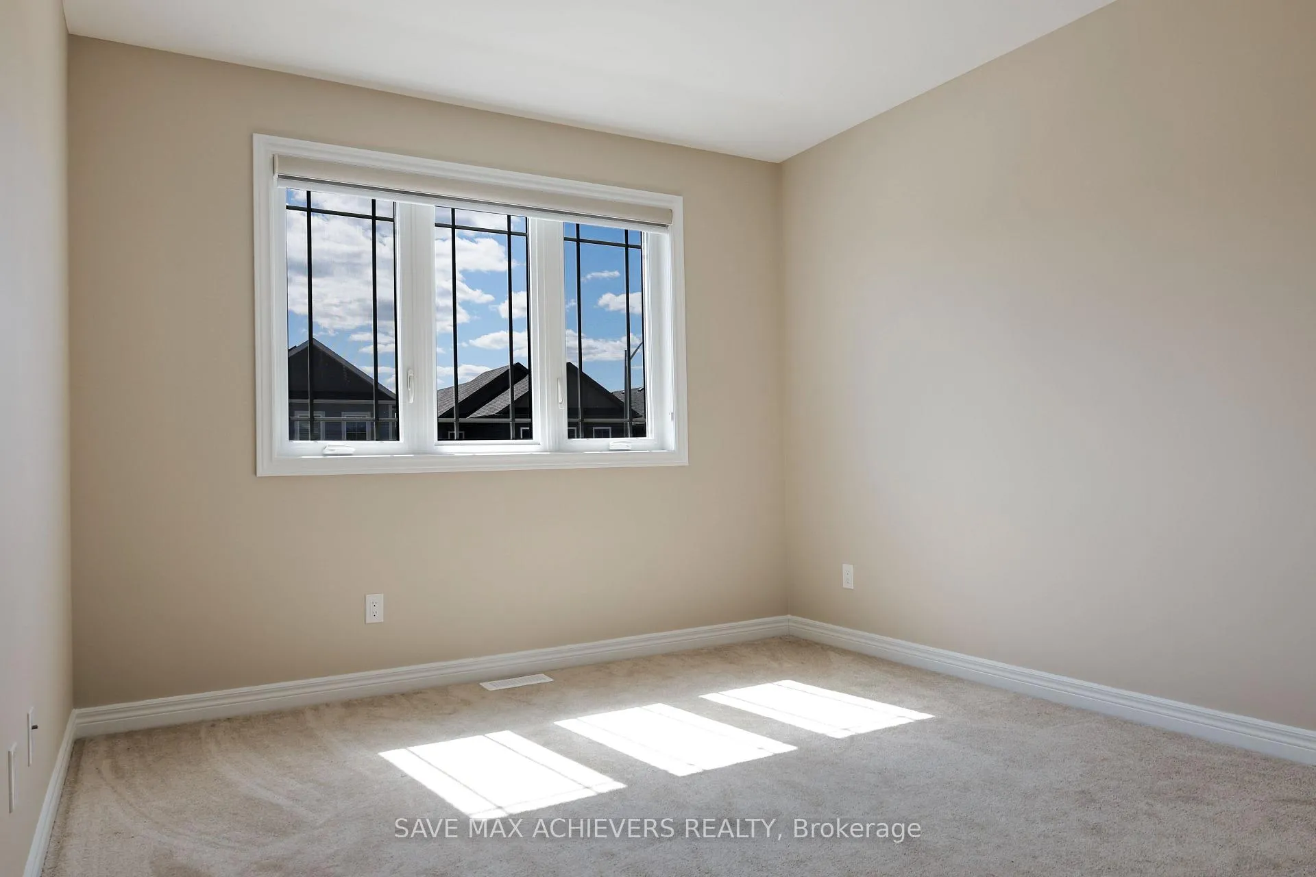 Photo 21 of 314 Mullighan Gardens, Peterborough, Monaghan Ward 2 — HOMEH