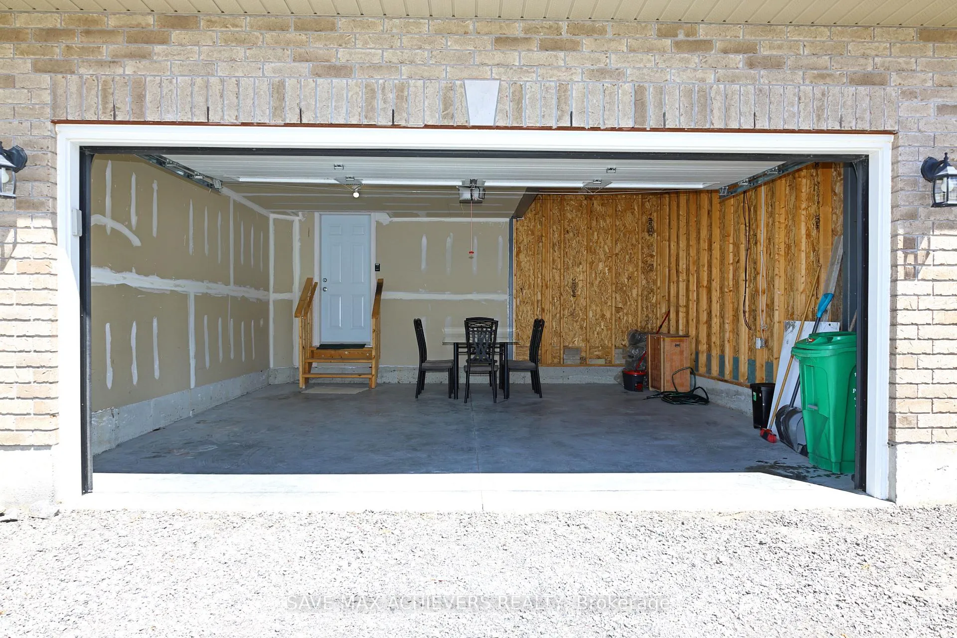 Photo 47 of 314 Mullighan Gardens, Peterborough, Monaghan Ward 2 — HOMEH