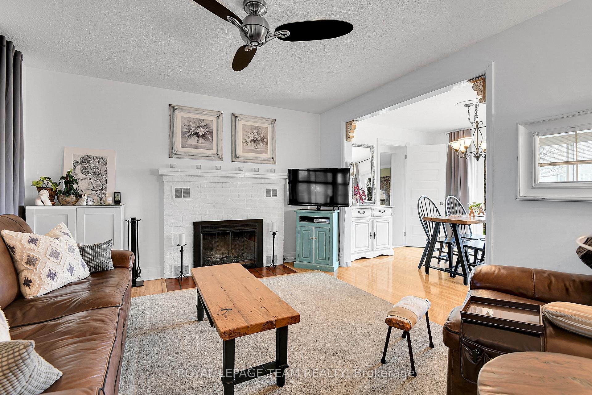 Photo 9 of 47 Windsor Drive, Brockville — HOMEH