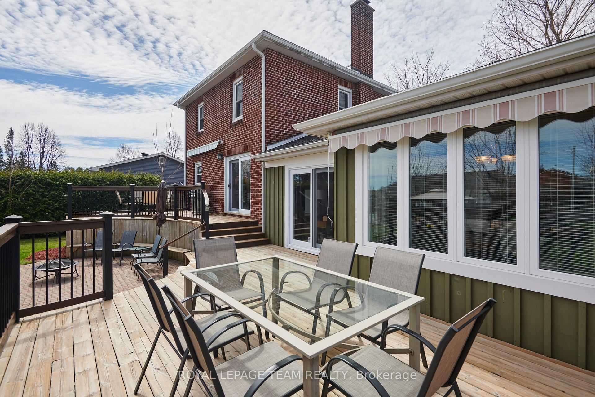Photo 29 of 47 Windsor Drive, Brockville — HOMEH