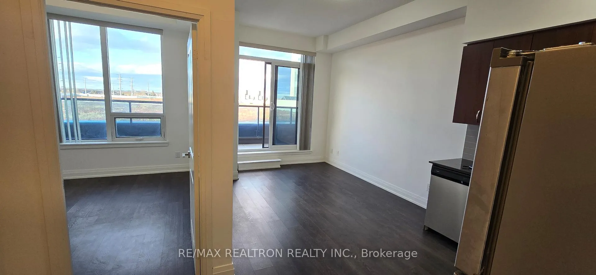 Photo 11 of Unit 310, 3700 Highway 7 Road W, Vaughan, Vaughan Corporate Centre — HOMEH
