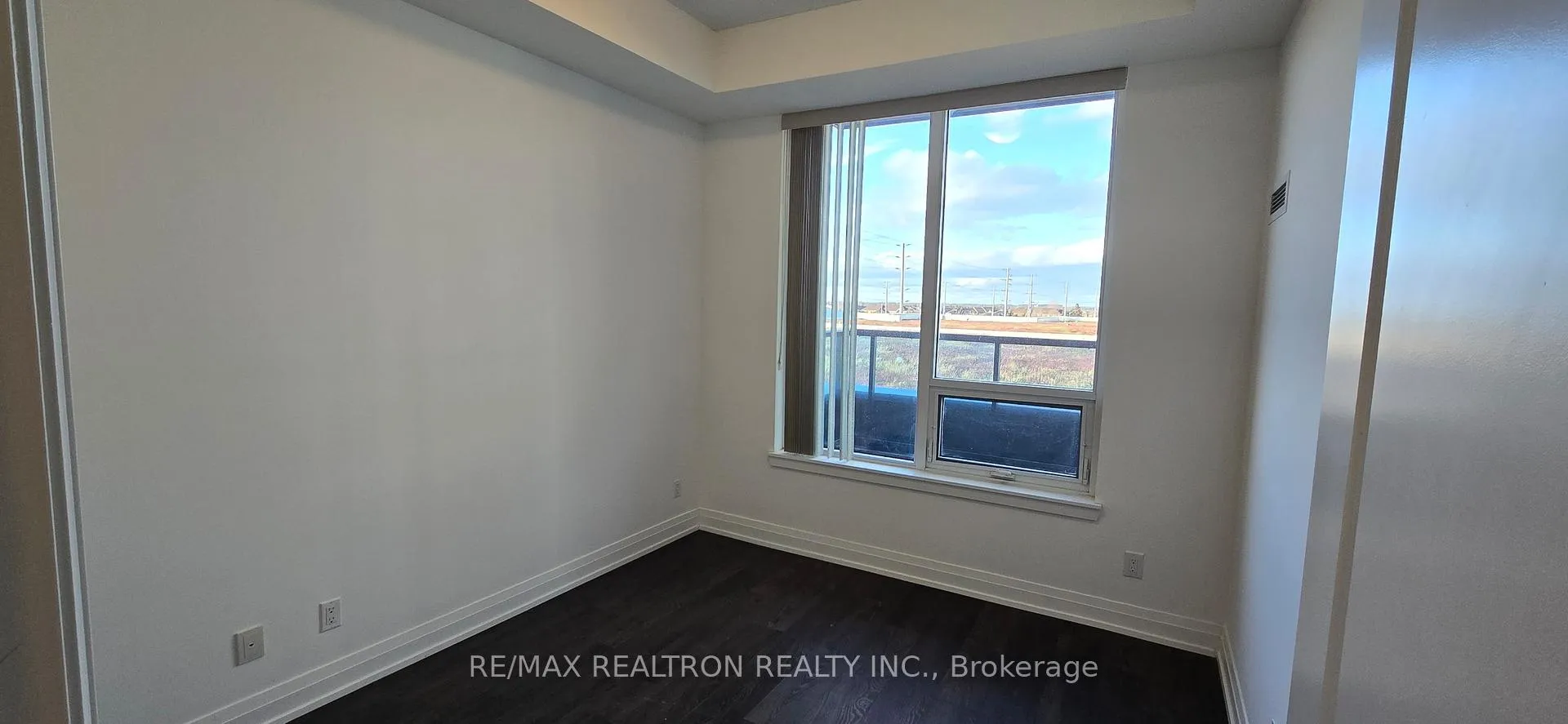 Photo 22 of Unit 310, 3700 Highway 7 Road W, Vaughan, Vaughan Corporate Centre — HOMEH