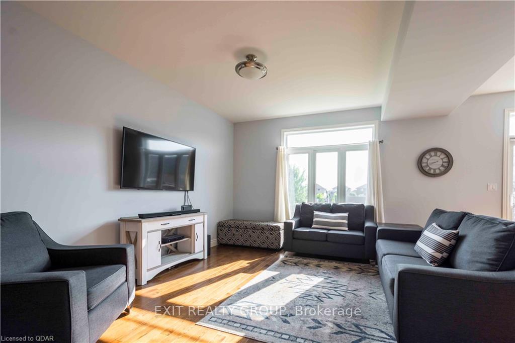 Photo 8 of 23 Scenic Drive, Belleville, Thurlow Ward — HOMEH