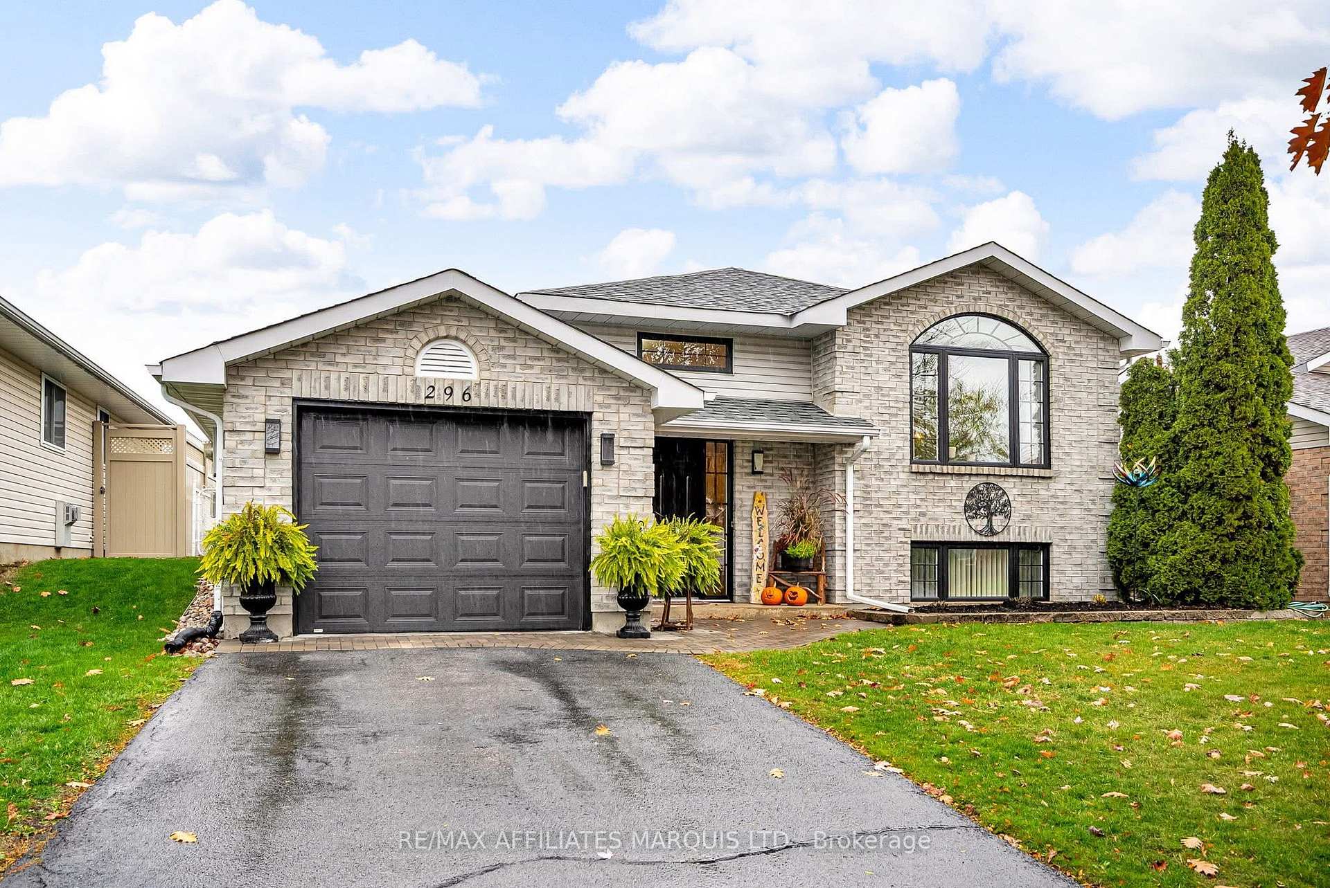 Photo 1 of 296 Northwoods Crescent, Cornwall — HOMEH
