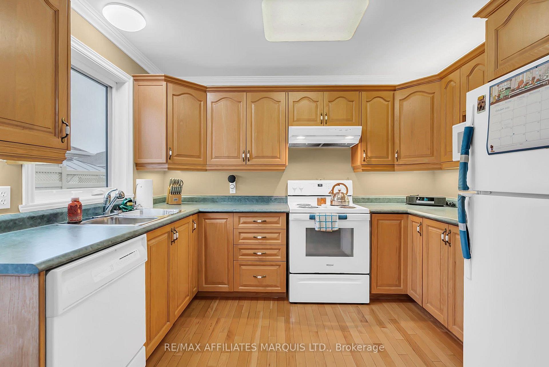 Photo 12 of 296 Northwoods Crescent, Cornwall — HOMEH
