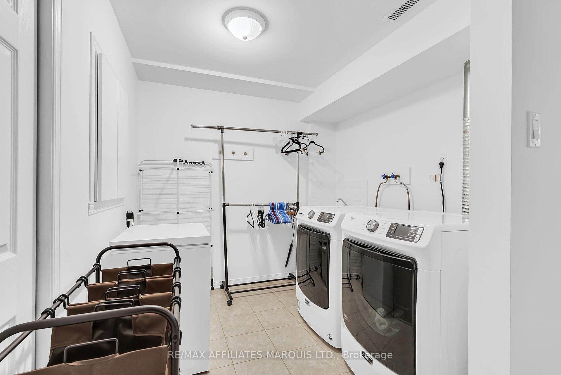 Photo 30 of 296 Northwoods Crescent, Cornwall — HOMEH