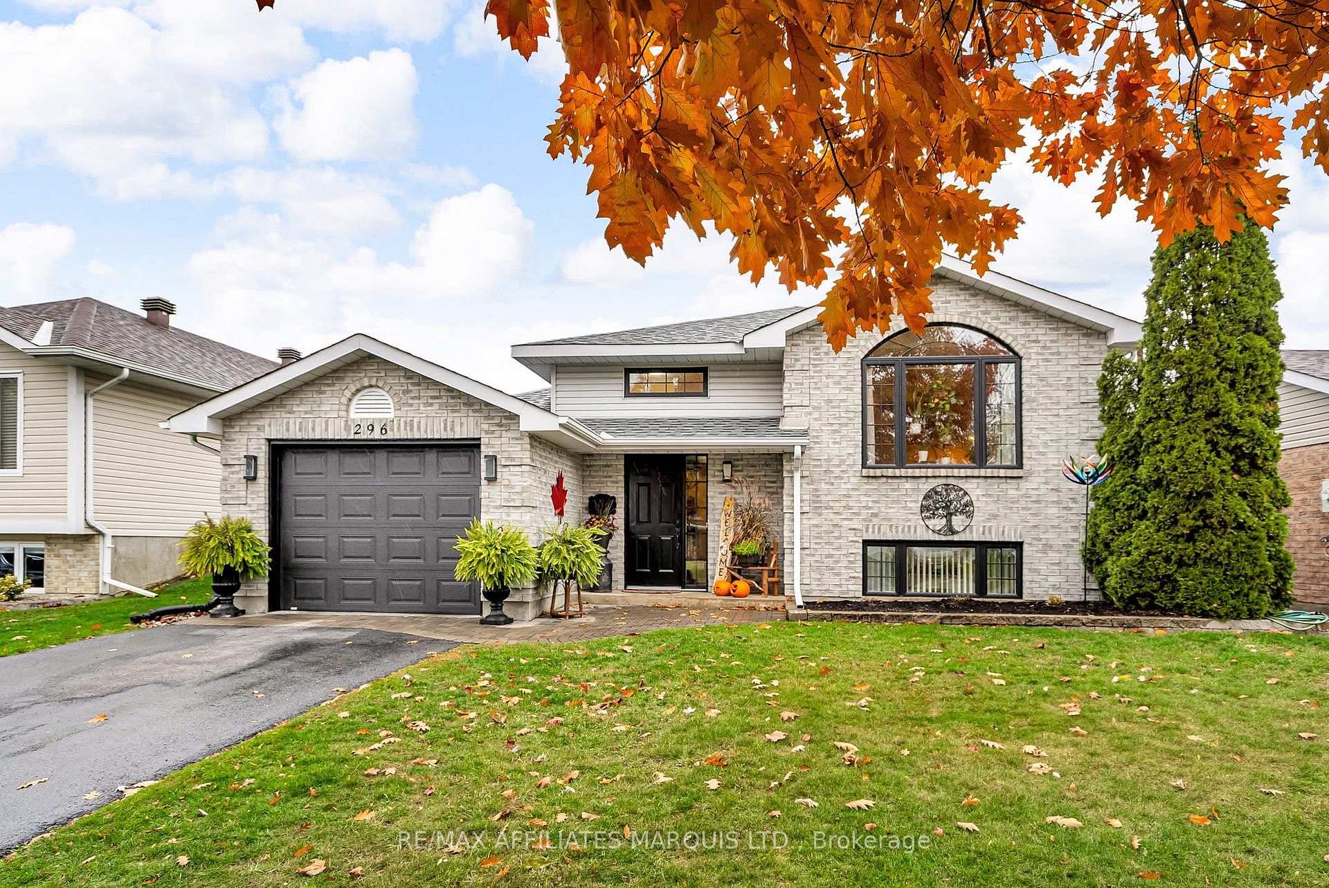 Photo 33 of 296 Northwoods Crescent, Cornwall — HOMEH