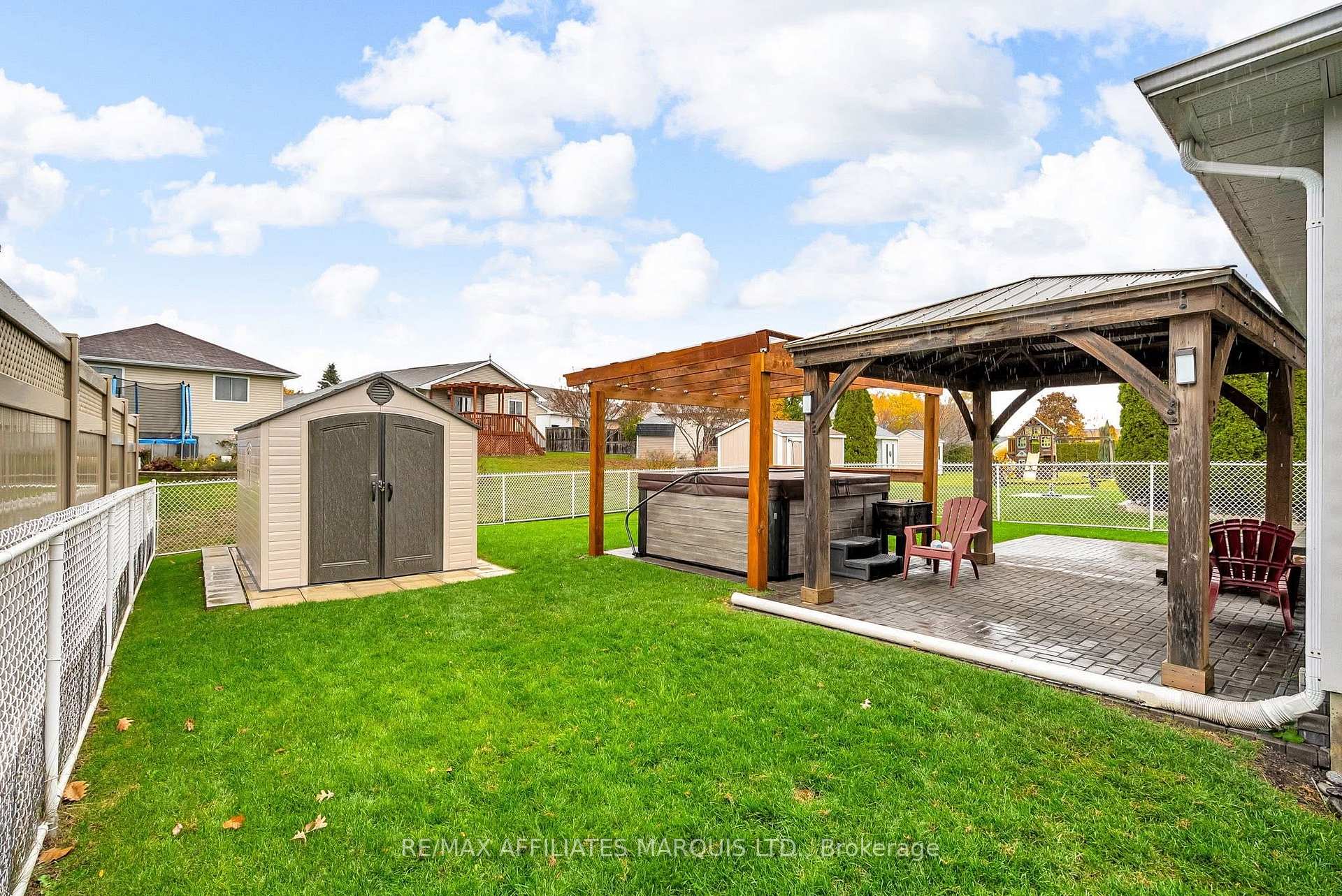 Photo 35 of 296 Northwoods Crescent, Cornwall — HOMEH