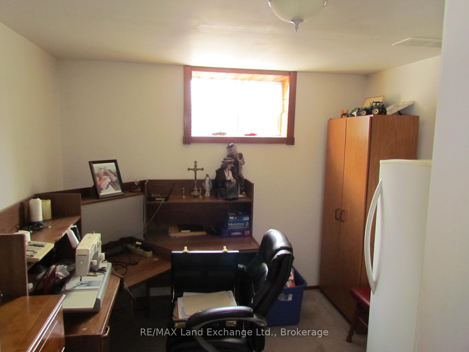 Photo 14 of 41073 Londesborough Rd 15, Central Huron, Hullett — HOMEH