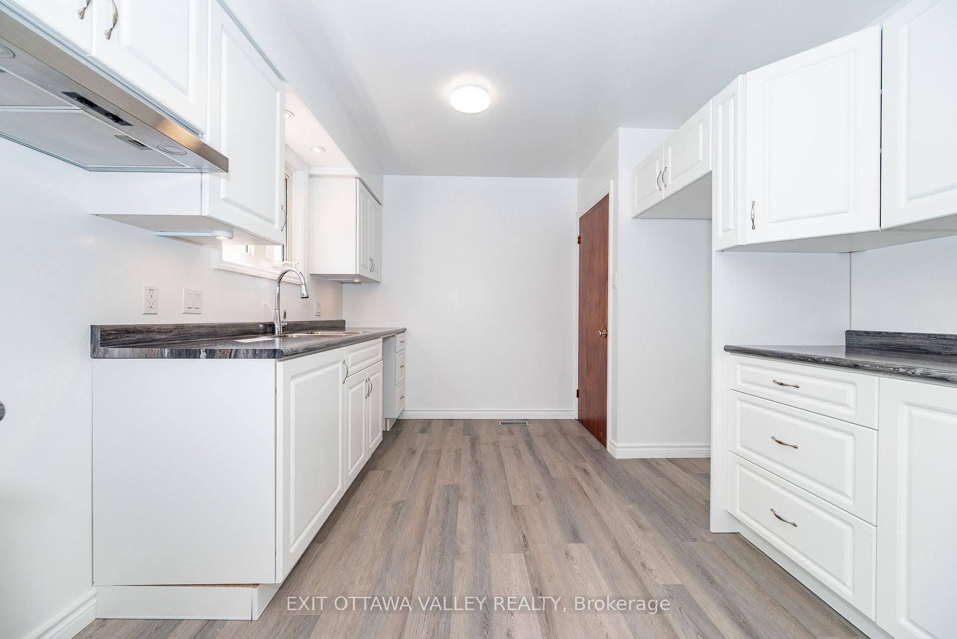 Photo 10 of 9 Claremount Road, Deep River — HOMEH