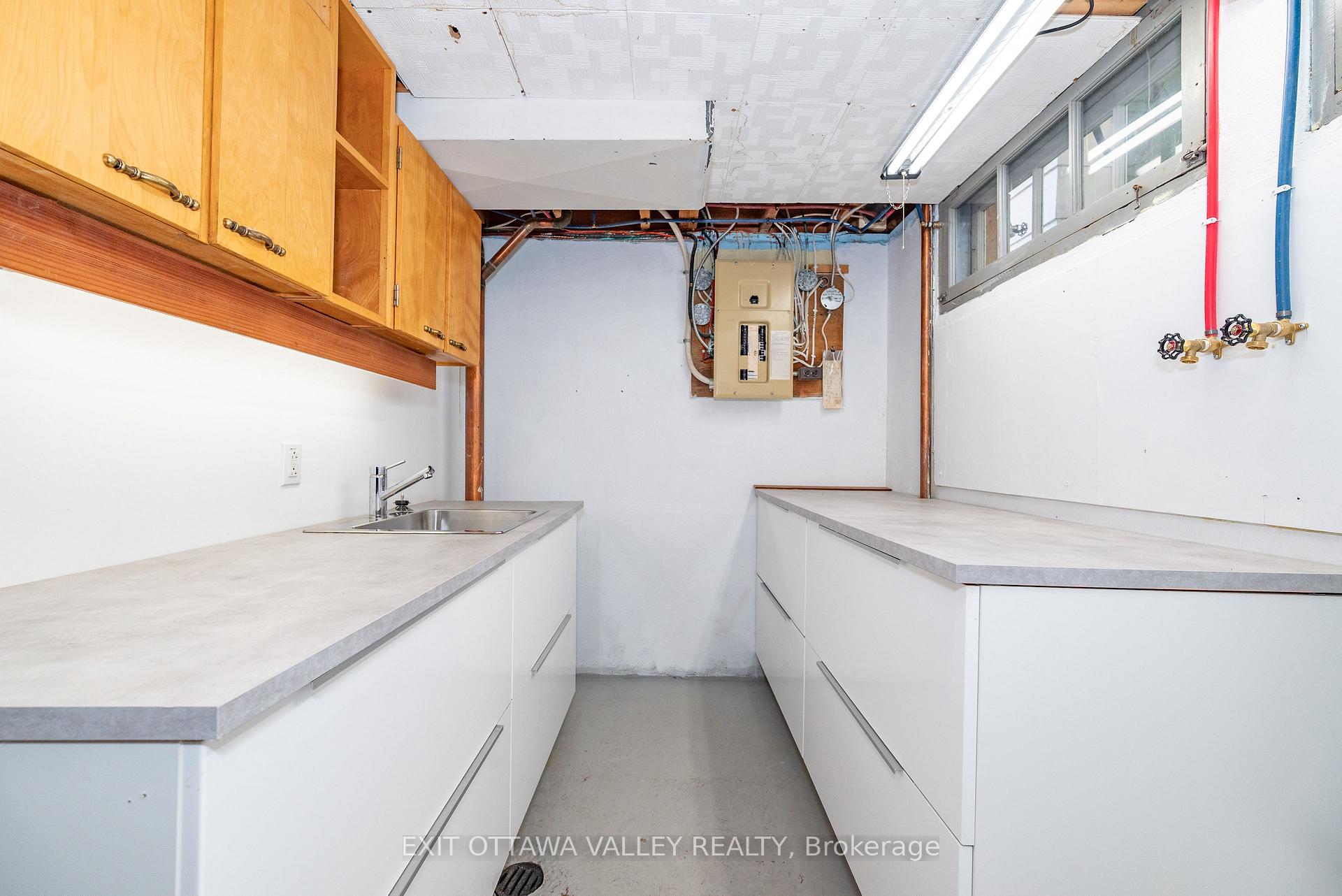 Photo 19 of 9 Claremount Road, Deep River — HOMEH