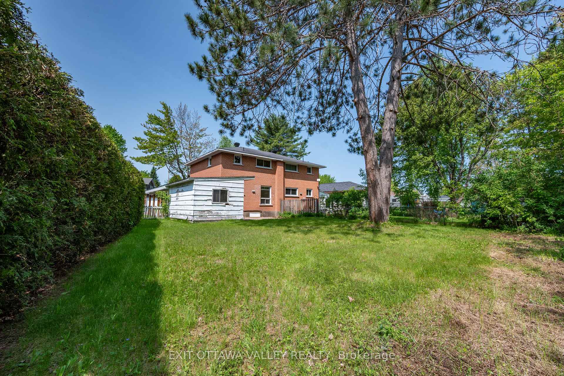 Photo 24 of 9 Claremount Road, Deep River — HOMEH